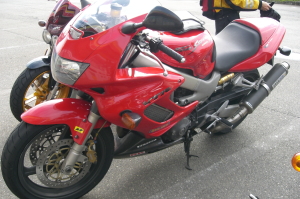 VTR1000